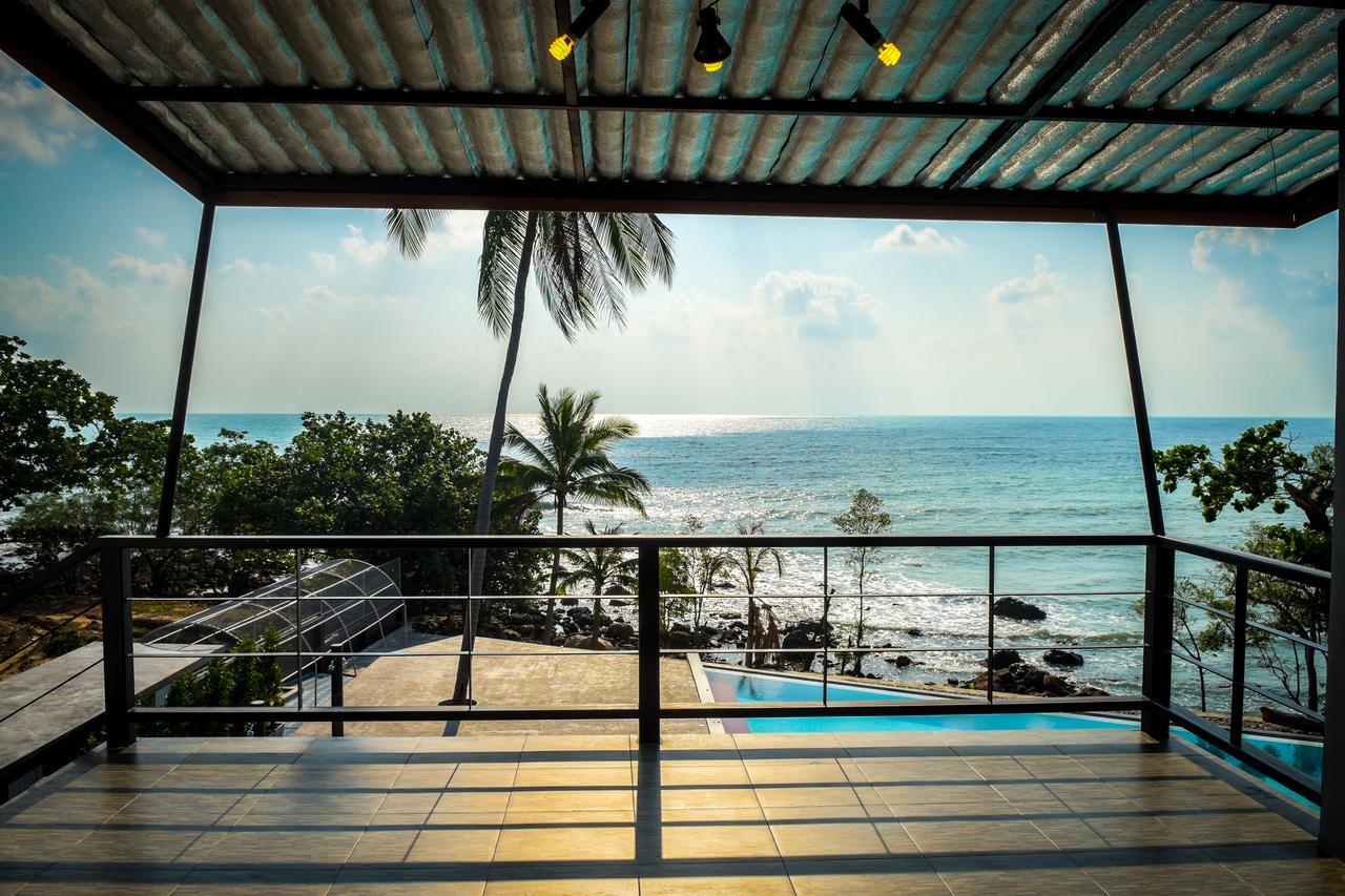 Sea Stone Hotel ナコーンシータンマラート エクステリア 写真