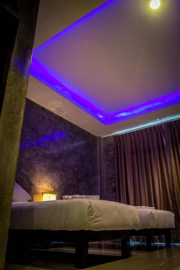 Sea Stone Hotel ナコーンシータンマラート 部屋 写真