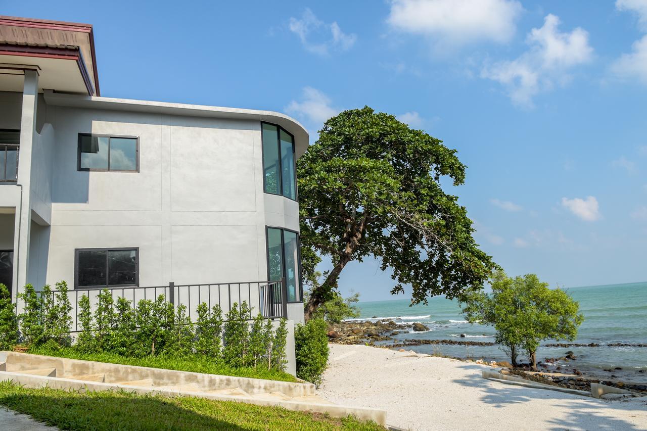 Sea Stone Hotel ナコーンシータンマラート 部屋 写真