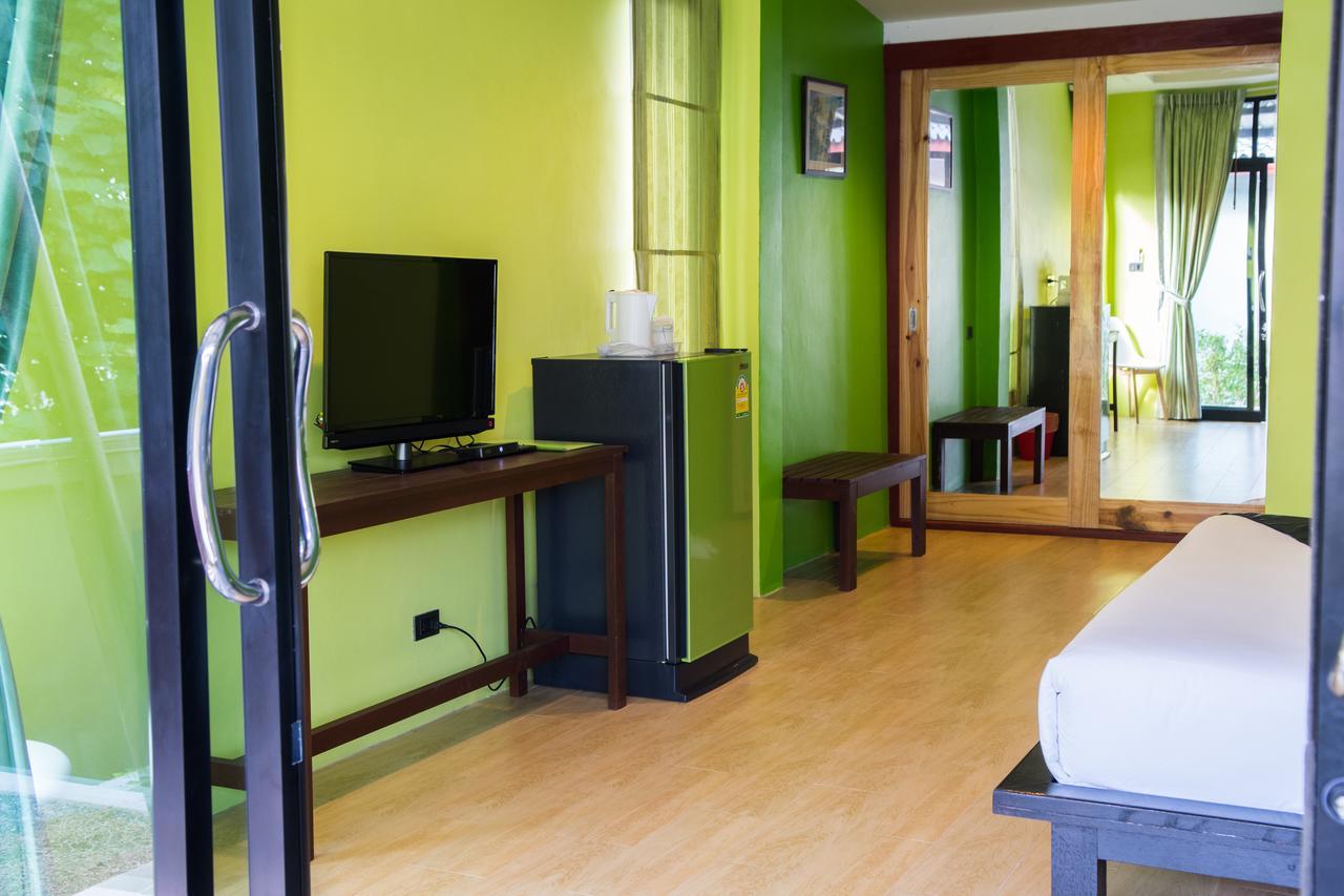 Sea Stone Hotel ナコーンシータンマラート 部屋 写真