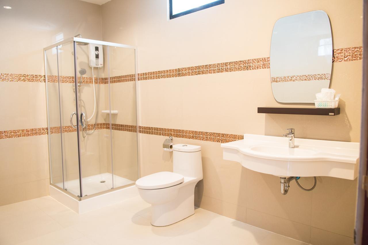 Sea Stone Hotel ナコーンシータンマラート 部屋 写真